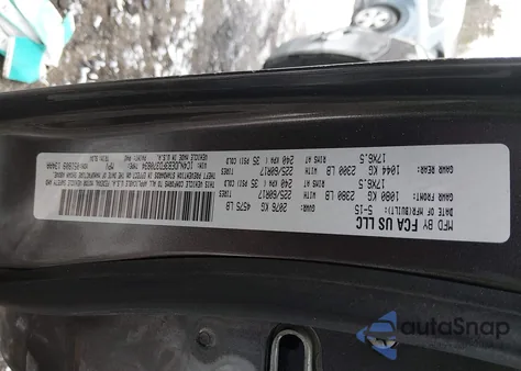 2015 Jeep Compass High Altitude Edition z USA, uszkodzony, nr VIN 1C4NJDEB3FD370834